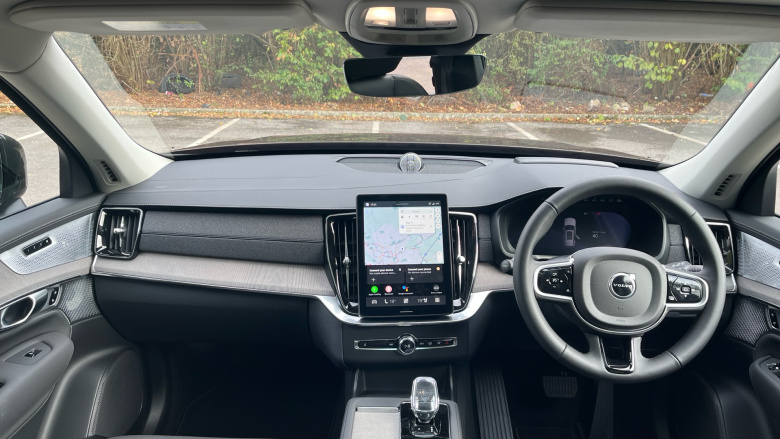 Volvo XC90 2.0 T8 PHEV Ultra Dark 5dr AWD Geartronic Estate